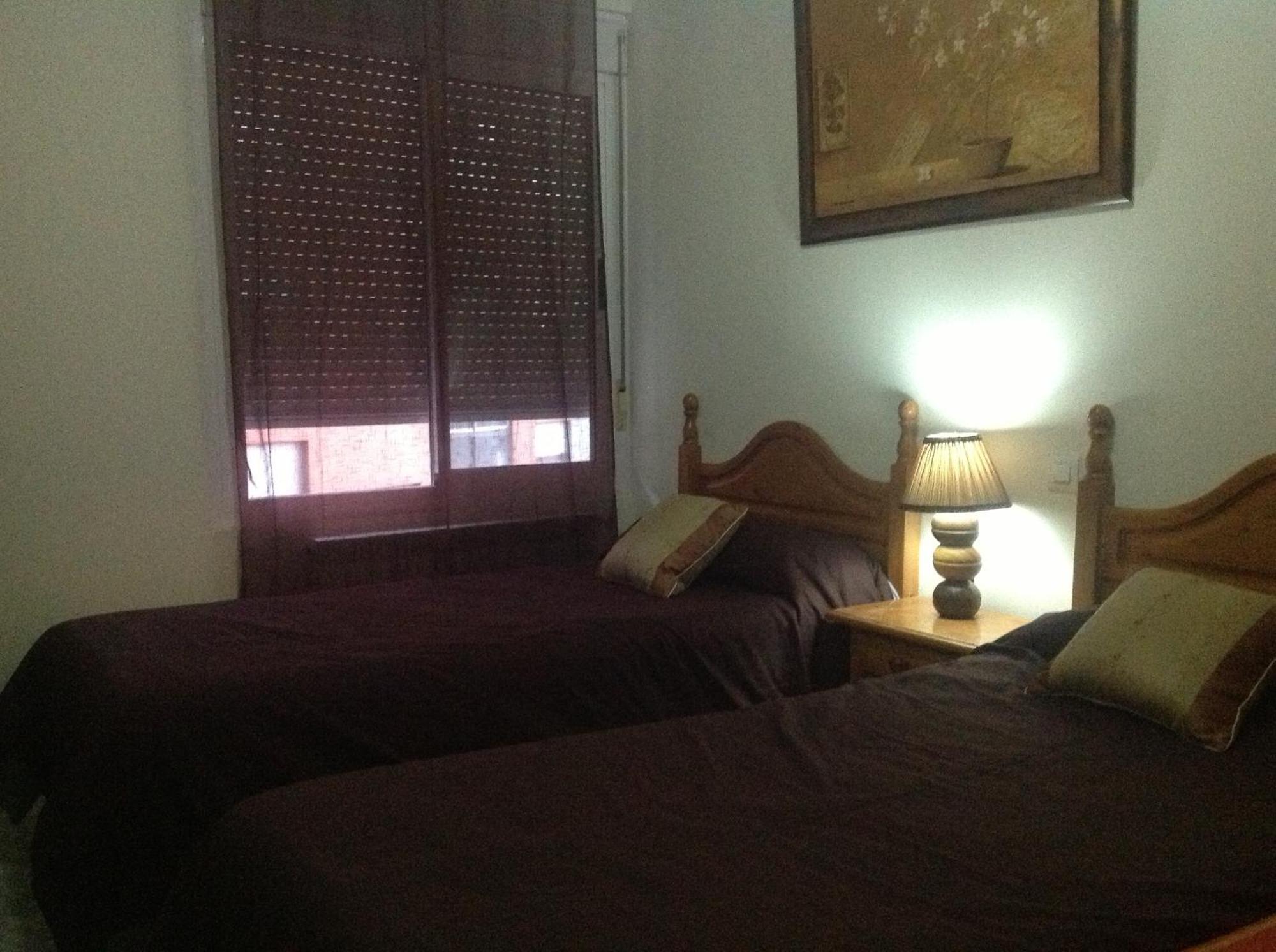 Caces Hostal Neptuno מראה חיצוני תמונה