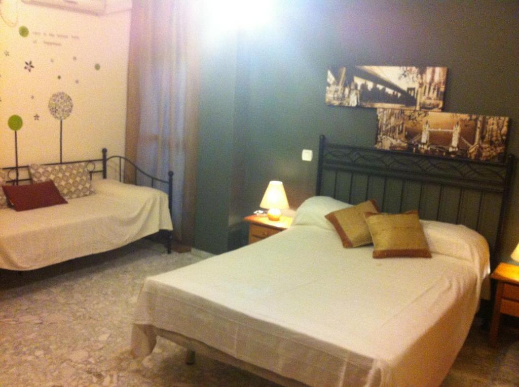 Caces Hostal Neptuno חדר תמונה
